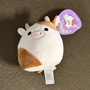 (NWT) Easter Ronnie the cow Squishmallow